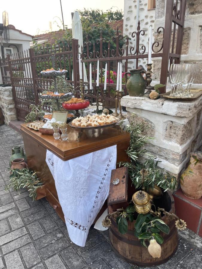 ΕΝΝΕΑ ΜΟΥΣΕΣ Παραδοσιακός Ξενώνας Βελβεντός Εξωτερικό φωτογραφία